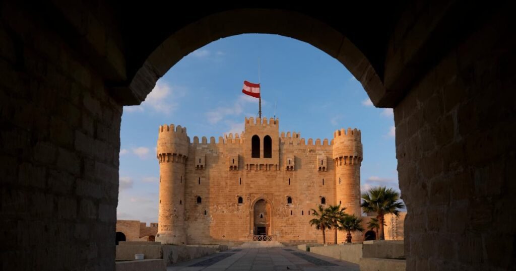 construção famosa da cidade de Alexandria