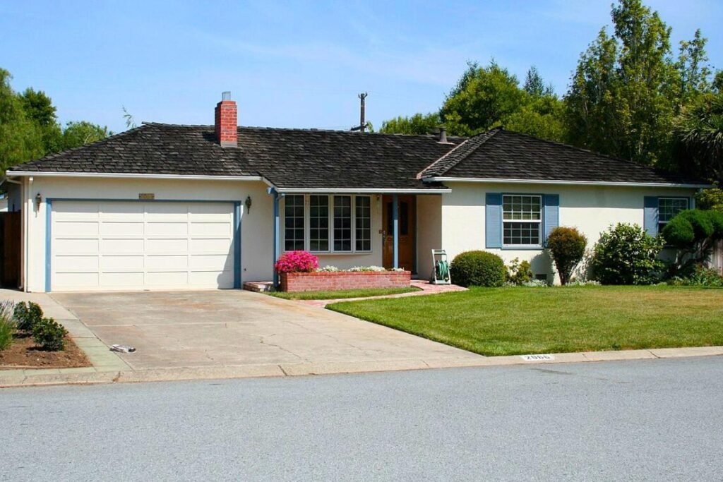 a garagem de Steve Jobs, onde a Apple foi criada