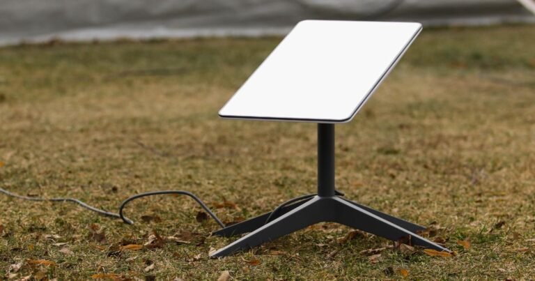 antena da starlink posicionada