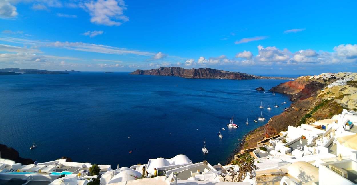 Mar Egeu: 9 Curiosidades que Vão te Surpreender 1 o belíssimo Mar Egeu